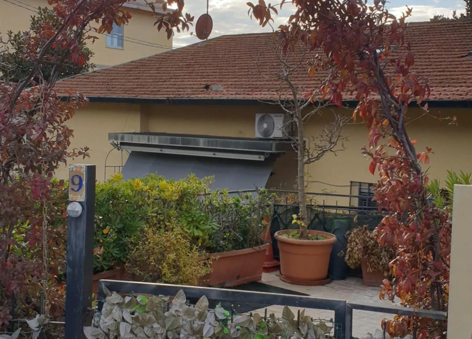 Creativhause 2 Apartment San Giuliano Terme Homestay