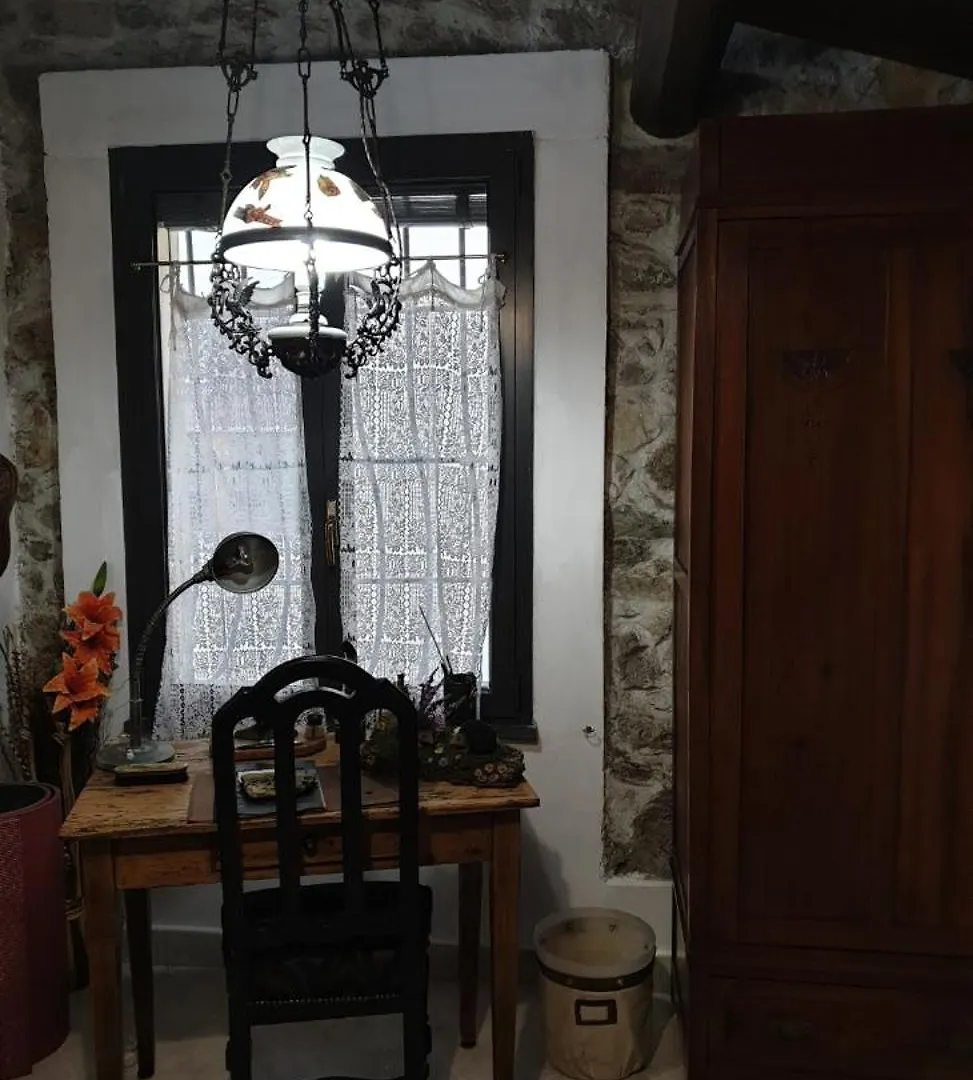 Creativhause 2 Apartment San Giuliano Terme Italy